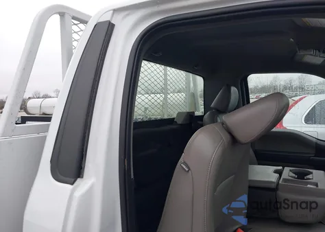2022 Ford F-250 Xl из США, поврежденный, VIN 1FDBF2A69NEE90708